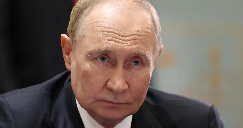 Путін поскаржився, що Росію двічі відмовилися прийняти в НАТО
