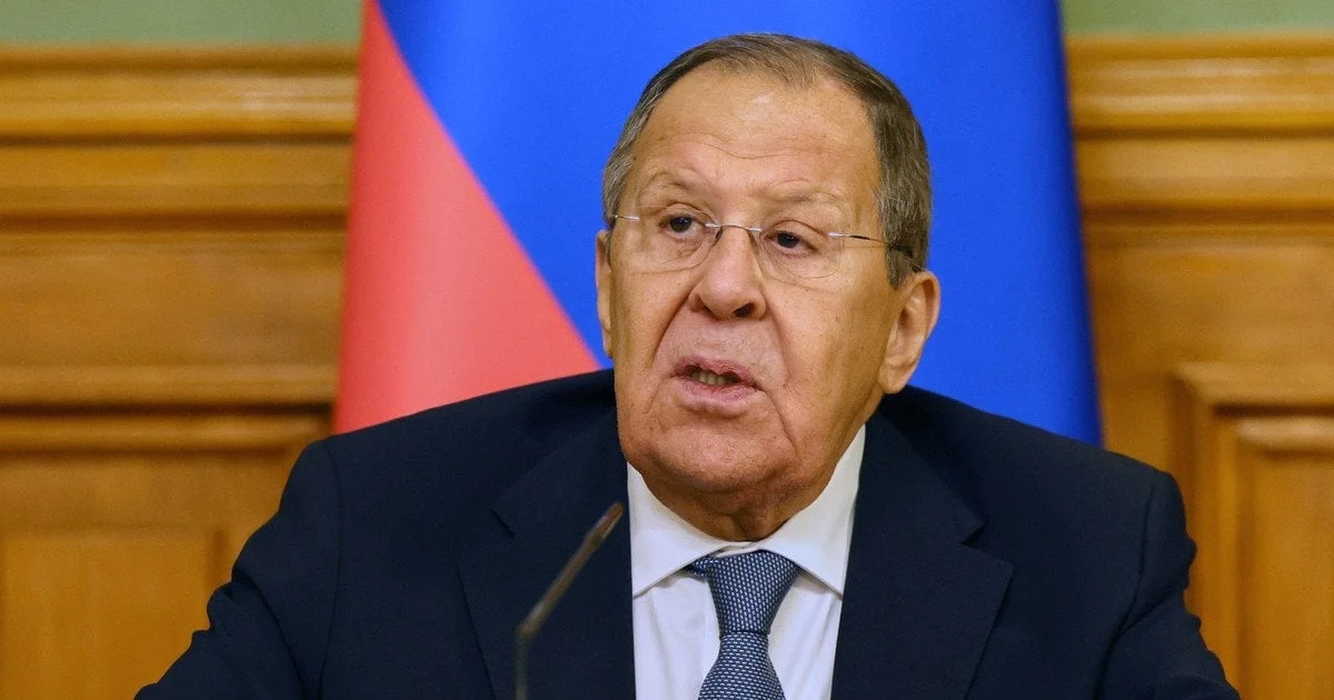 Росія вимагає повної капітуляції України: Лавров відкинув план Трампа