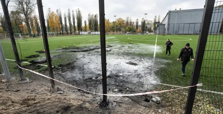 Російський “шахед” атакував поле харківської команди