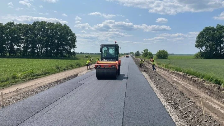 Харківська область отримала гроші на ремонт прифронтових доріг