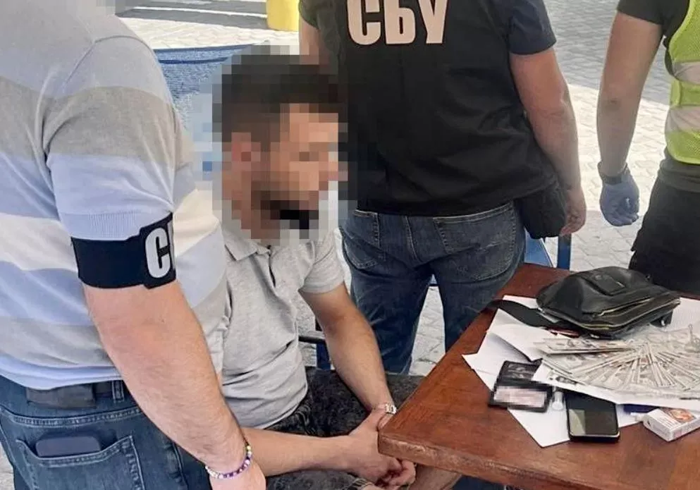 У Харкові керівник благодійного фонду торгував відстрочками від мобілізації