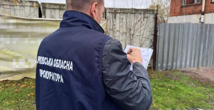 Харків’янин заробляв гроші на саморобній парковці