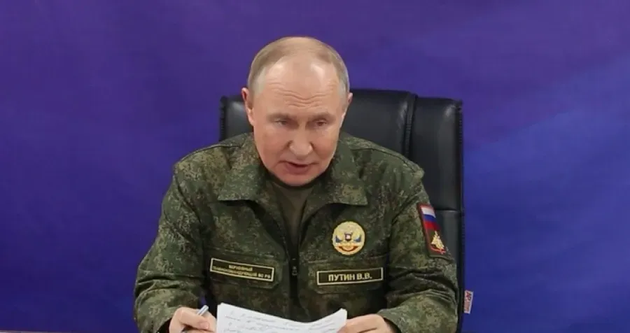 Путін наказав армії РФ припинити бої для допуску журналістів до Покровська, Мирнограда і Куп’янська