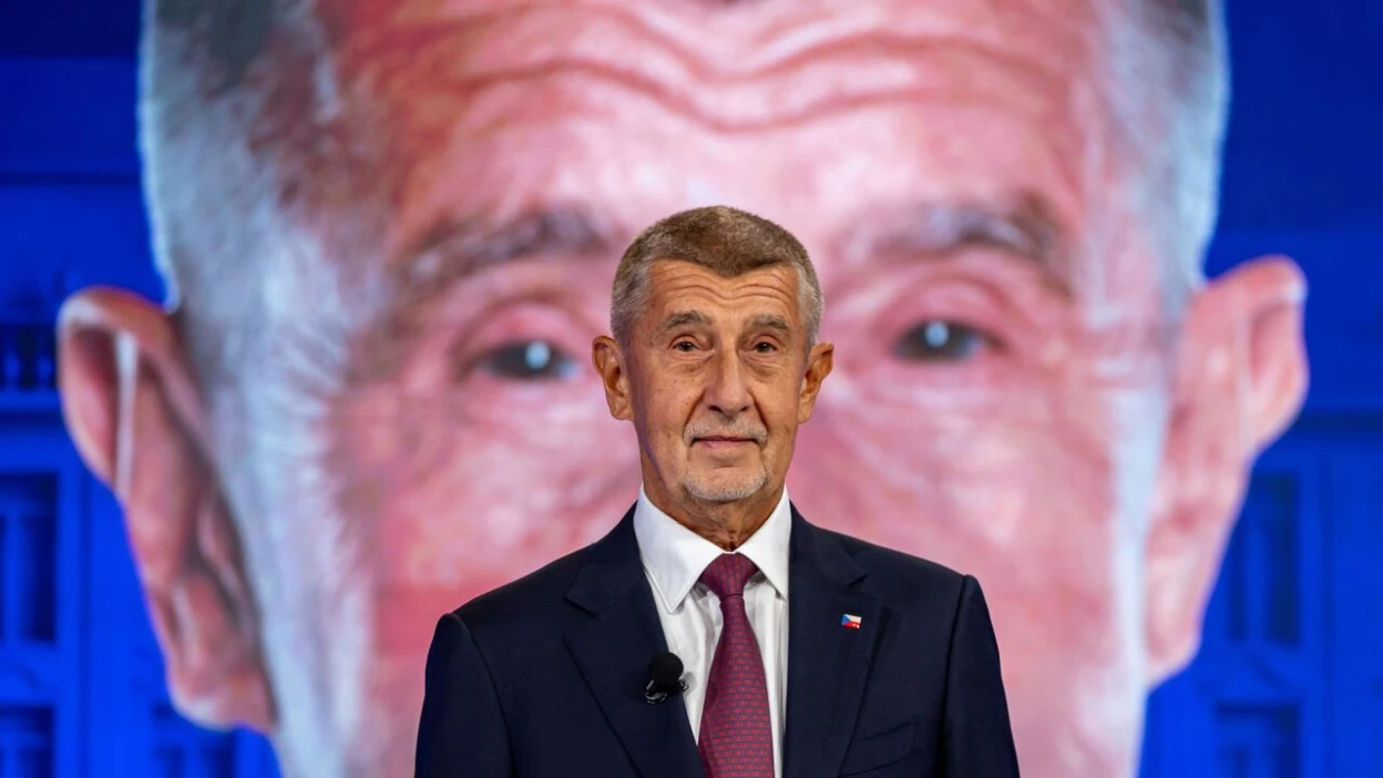 Чехія планує згорнути військову допомогу Україні — Politico