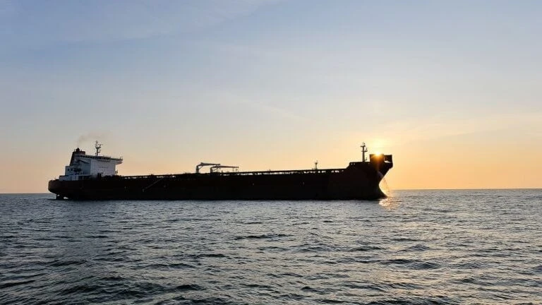 Ще більша знижка: в Індії знову готові купувати російську нафту