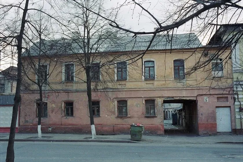 Як у Харкові рятують старовинні елементи зруйнованих будинків