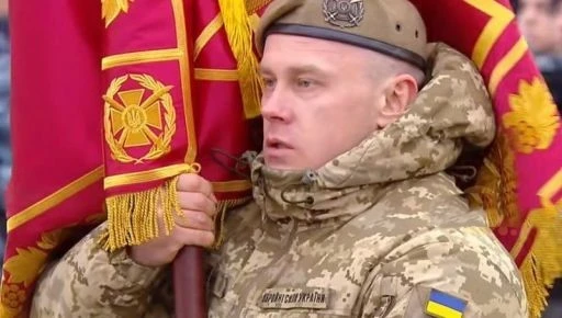 Харківська бригада отримала почесне найменування, а Герой України – бойовий прапор полку