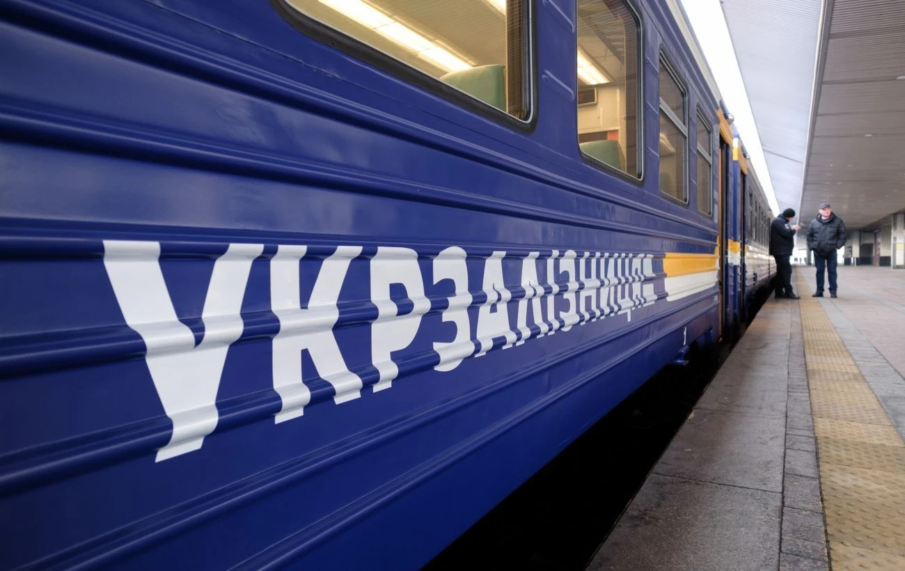 Через нічну атаку РФ скасували багато потягів затримуються, деякі – скасували взагалі: список рейсів