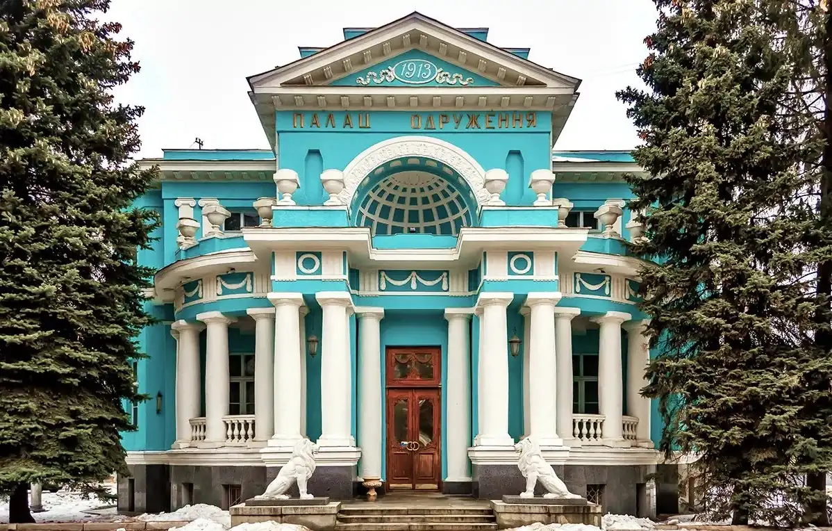 У центрі Харкова облаштують новий сквер