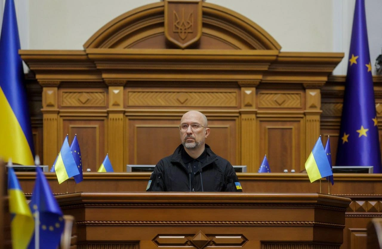 Влада готує комплексні рішення, щоб зменшити тривалі відключення світла