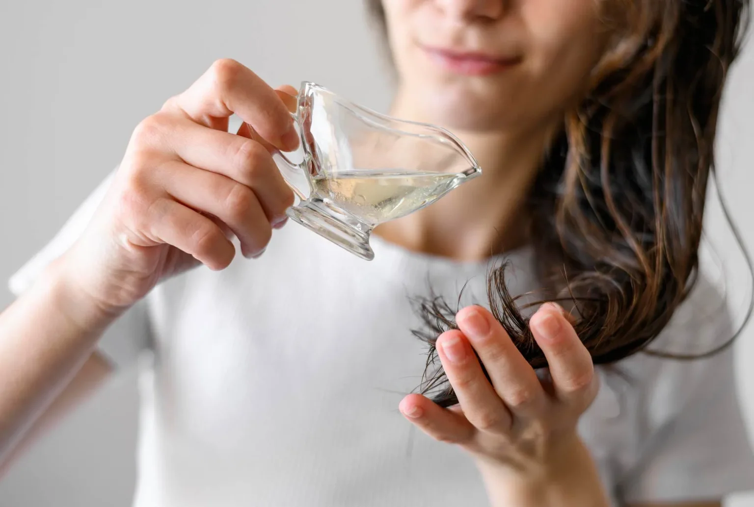 close-up-woman-with-serum-hair
