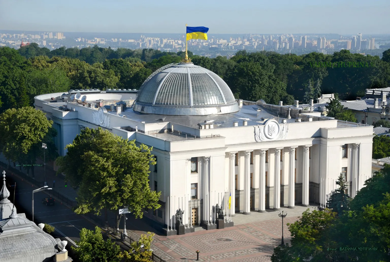 Парламент відхилив ініціативу щодо оподаткування доходів від цифрових платформ