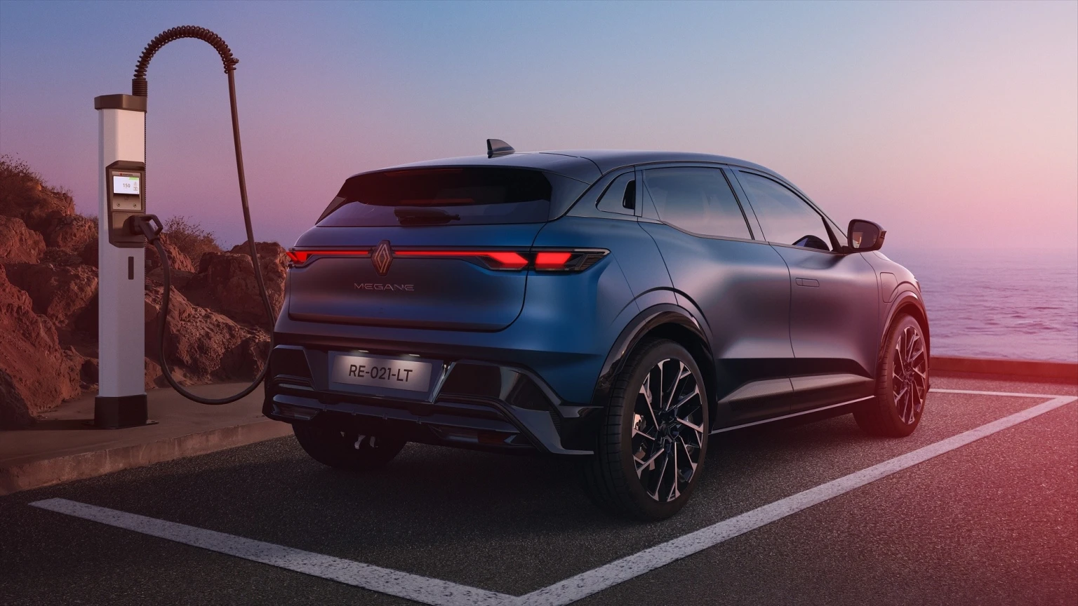 Електромобіль Renault Megane 2026 став доступнішим та витривалішим